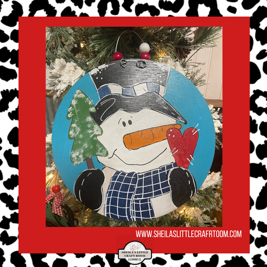 8" ROUND SNOWMAN WITH TREE & HEART