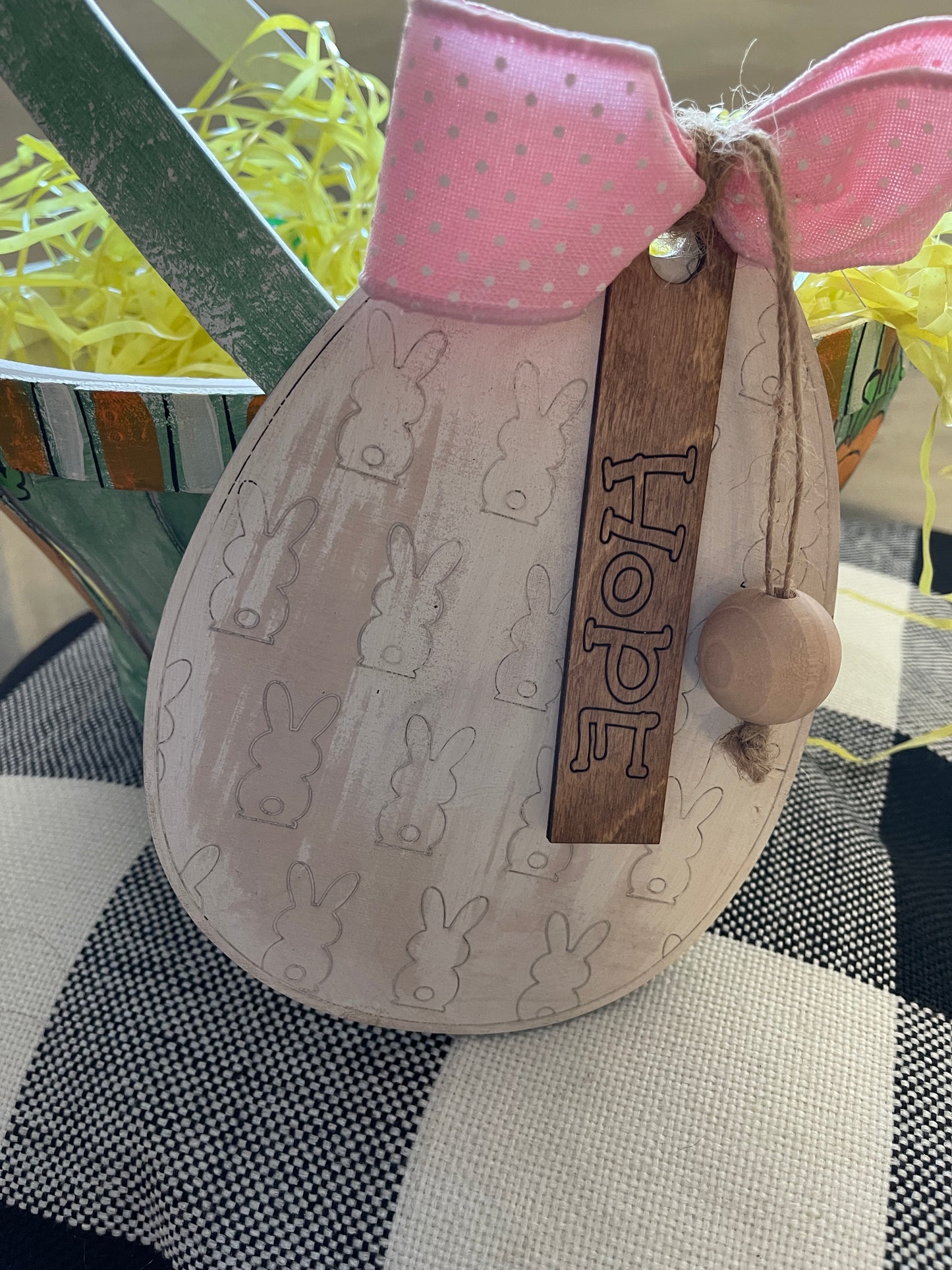 WHITE RABBIT EGG WITH STAINED TAG