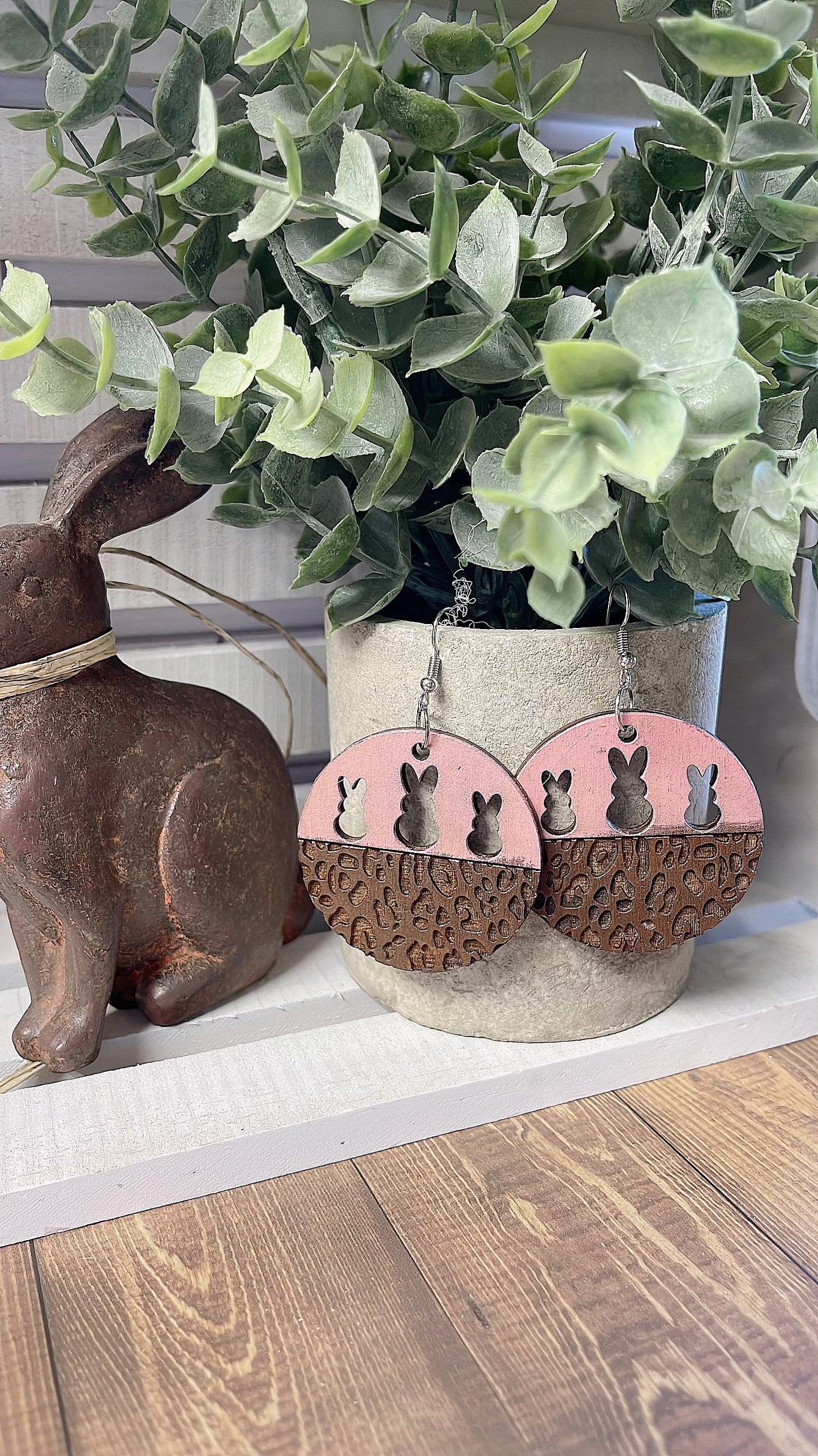 EASTER BUNNY WITH LEOPARD EARRINGS